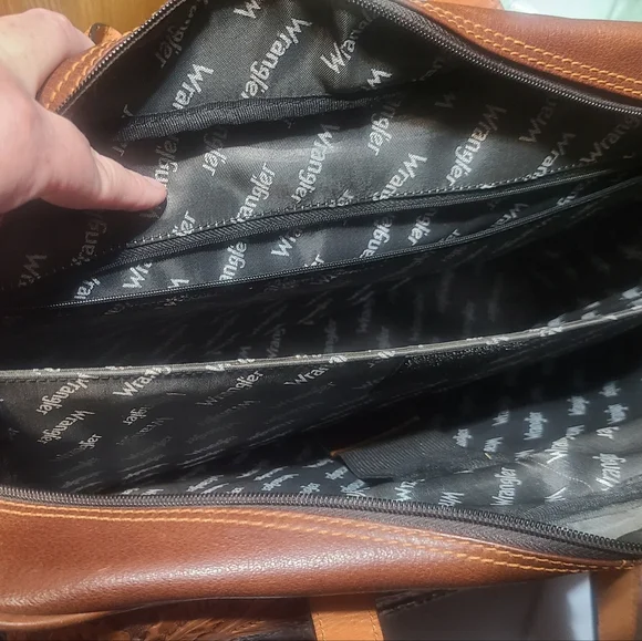 Vintage Wrangler Two-tone Leather Laptop Bag Briefcase Tooled Silver Buckles - Picture 4 of 8